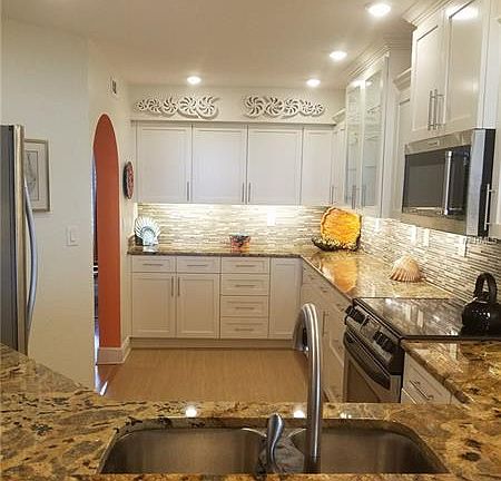 3rd image of 5281 Isla Key Blvd S APT 404
