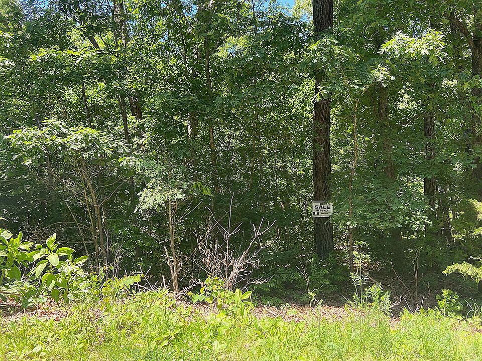 2nd image of Chelsea Ln