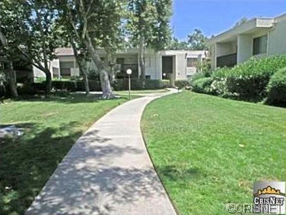 4th image of 23515 Lyons Ave Unit 274