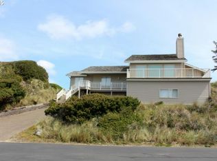 88901 Shoreline Dr, Florence, OR 97439