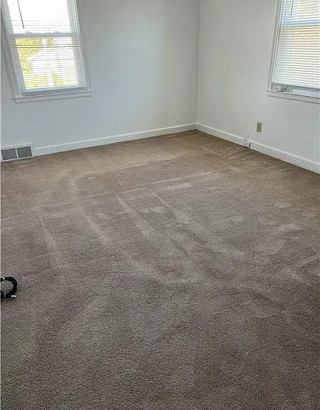130 W McConnell Ave — Photo 10