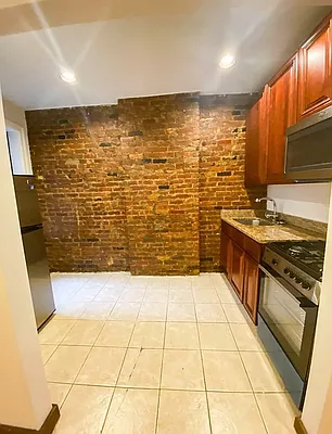 Rented by Douglas Elliman | media 11