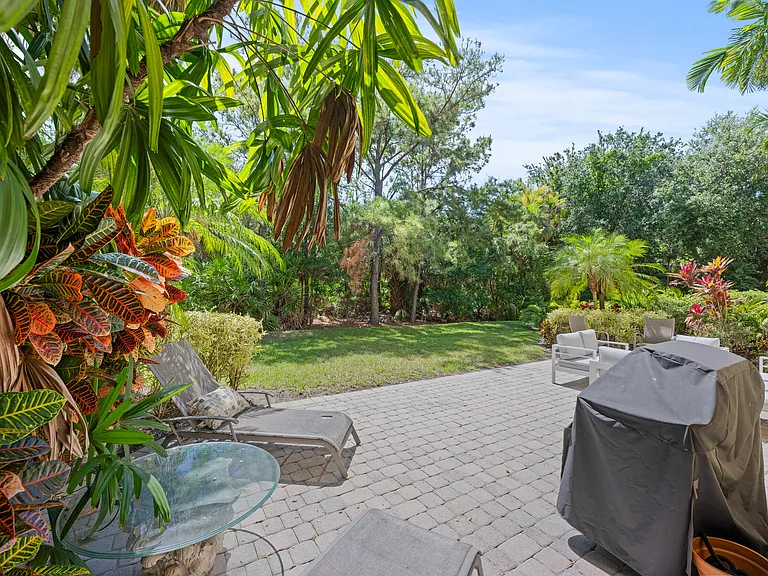 1043 Vintner Blvd — Photo 9