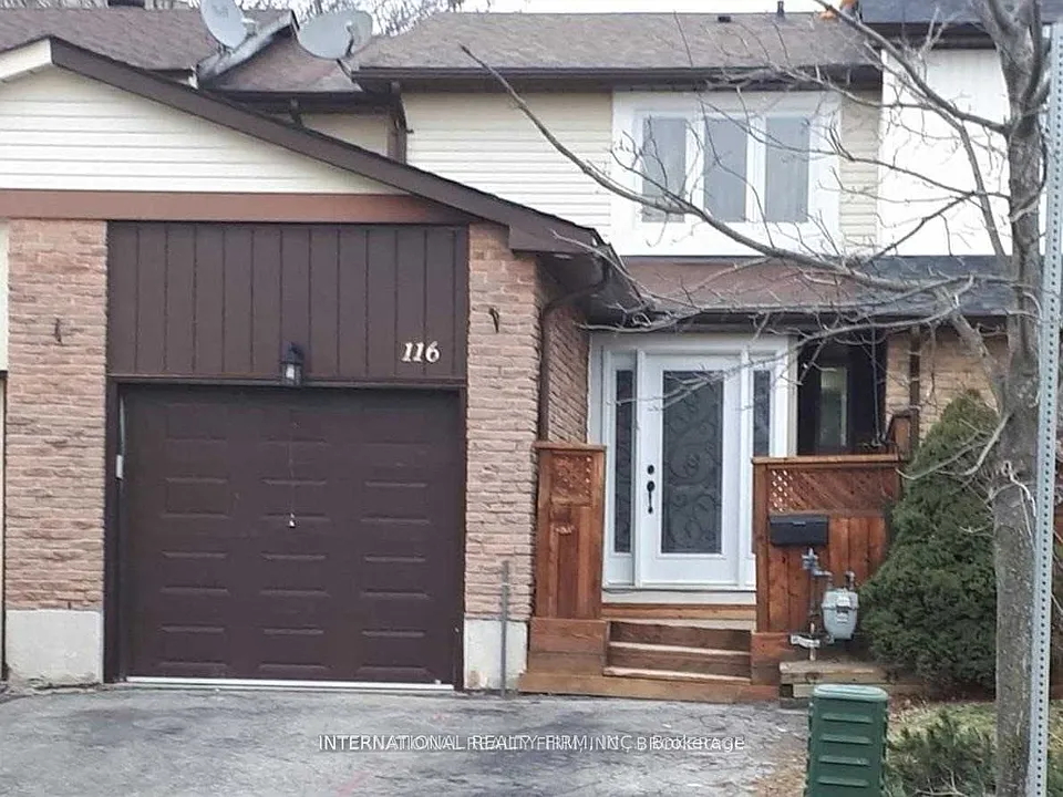 116 Red River Cres #LOWER