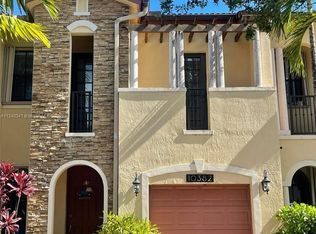 10382 NW 30th Ter #10382, Miami, FL 33172