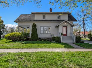 342 Sammons St, Cheboygan, MI 49721
