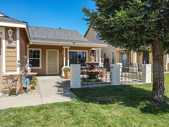 3rd image of 5432 Roselena Way
