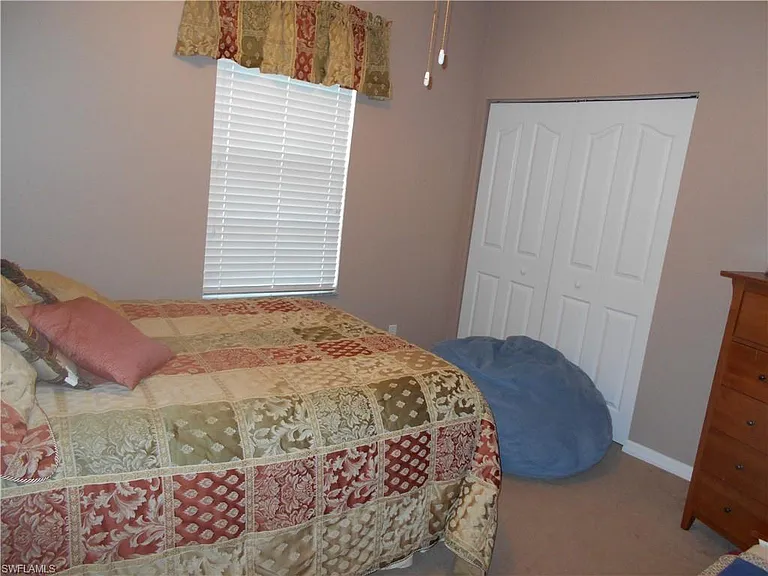 230 W Naomi Dr #4702 — Photo 11