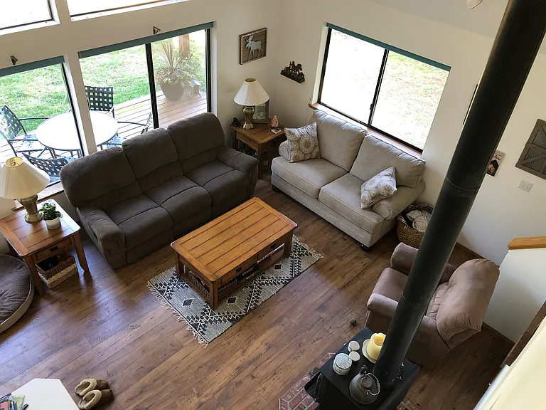 Stuart Ridge Rd — Photo 10