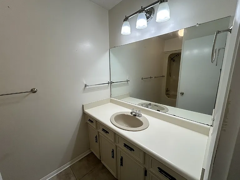 307 Kuwe Trl — Photo 11