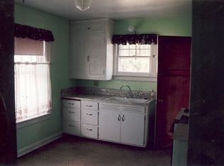 211 N Milwaukee St, Fredonia, WI 53021