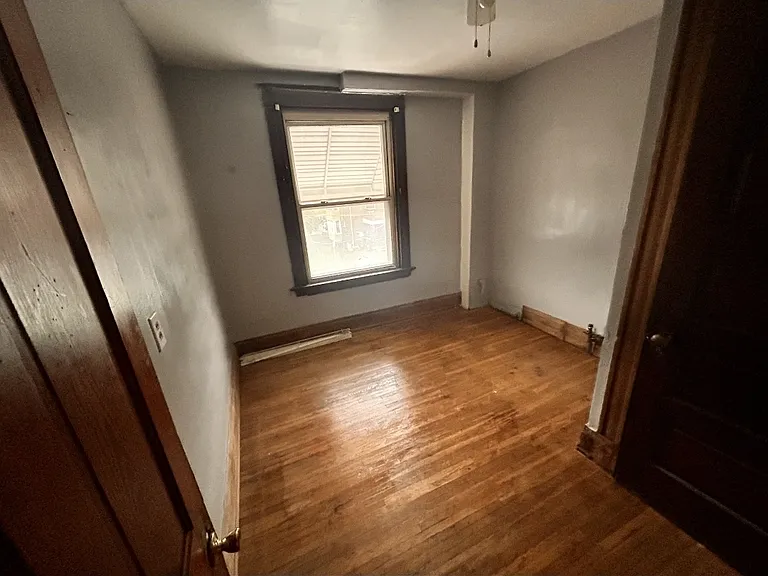 3480 Vine St — Photo 7