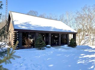 11807 Red Rock Rd, Glouster, OH 45732