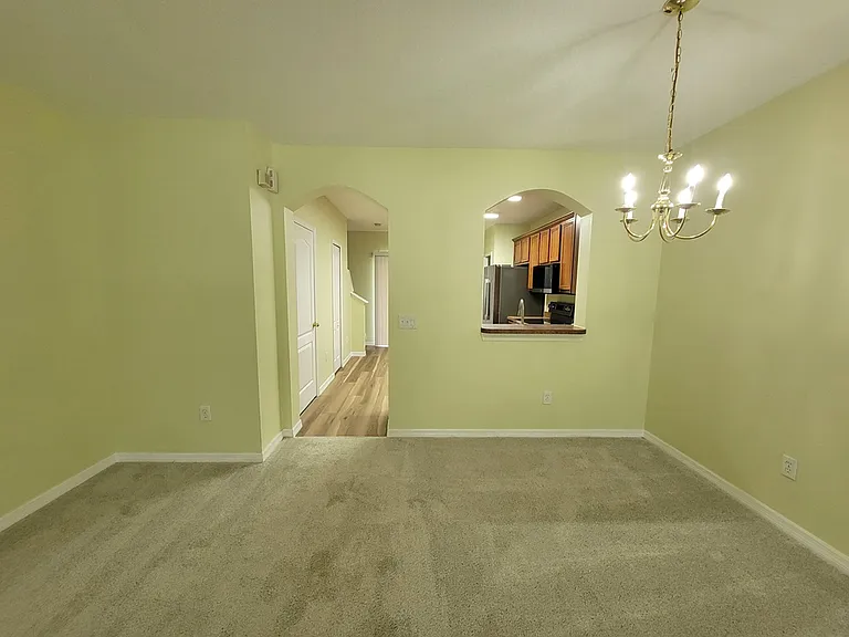 16414 Swan View Cir — Photo 5