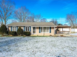 260 Thomas Ave, Munroe Falls, OH 44262