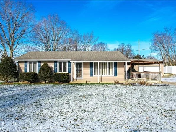 260 Thomas Ave, Munroe Falls, OH 44262