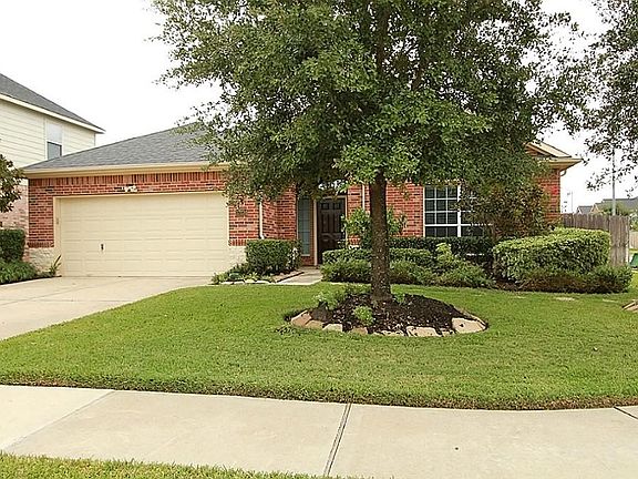 2nd image of 17234 Shallow Lake Ln