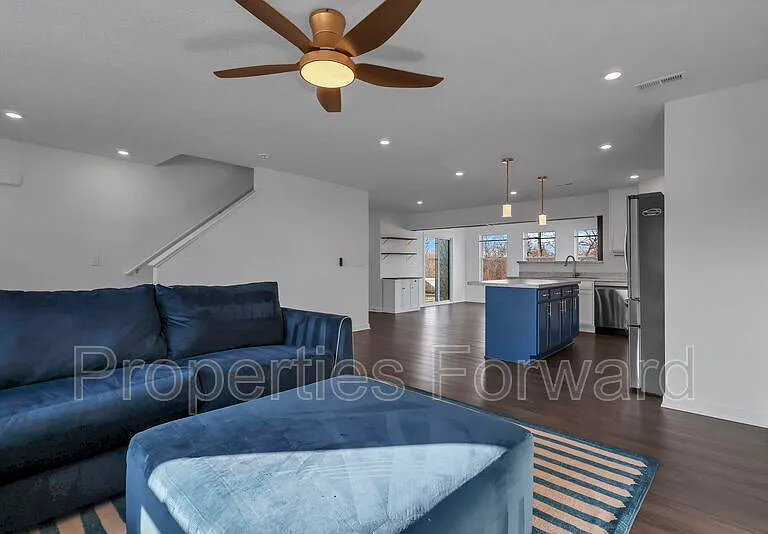 21 Thurber Rd — Photo 9