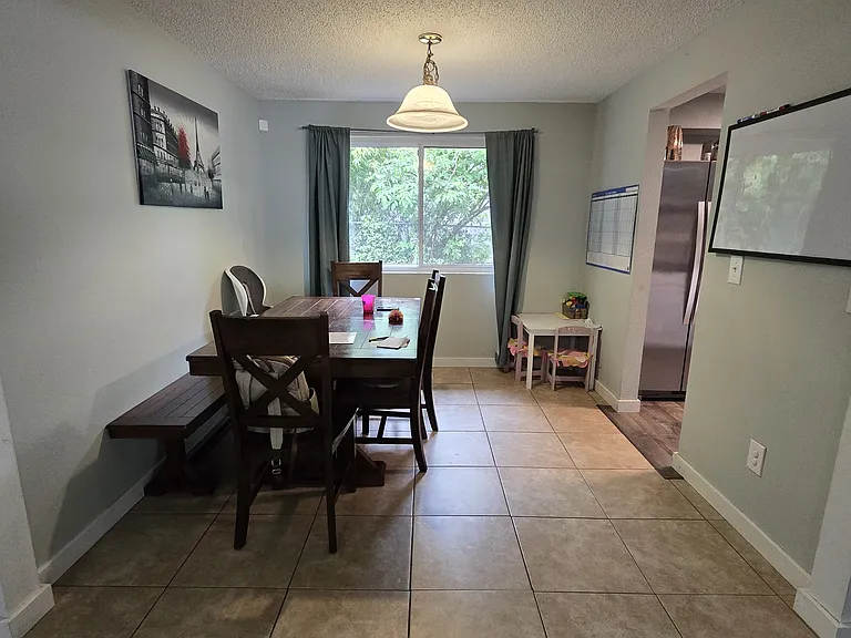 3629 Surrey Dr NE — Photo 6