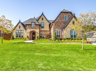 617 Falls Creek Ct, Burleson, TX 76028