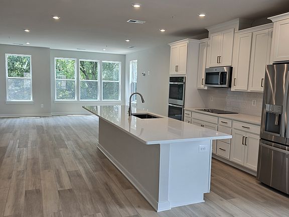 Kitchen/Living room