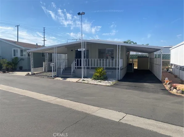 5 Walnut Via, Anaheim, CA 92801