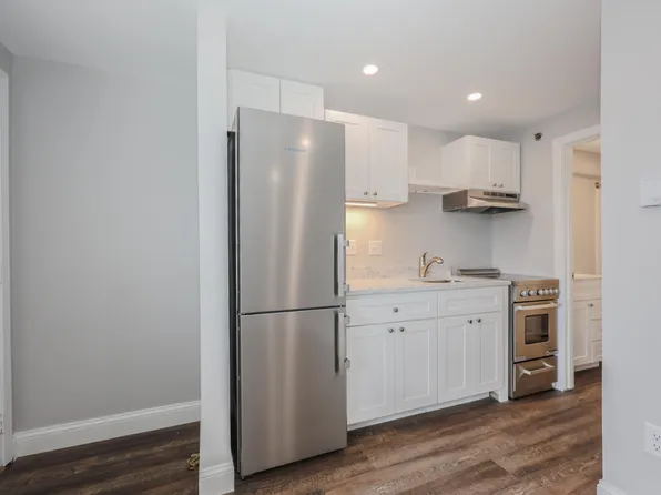 1072 Post Road #203, Wells, ME 04090