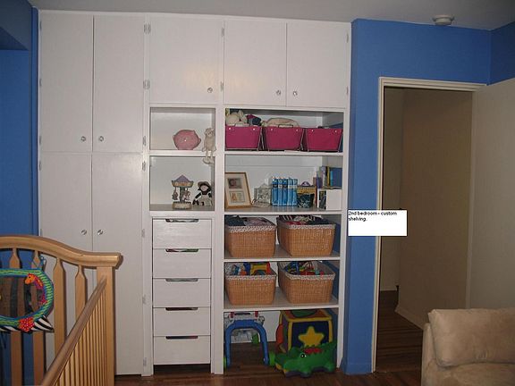 2nd Bedroom - Built-in shelving