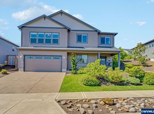 387 SW Mount Adams St, McMinnville, OR