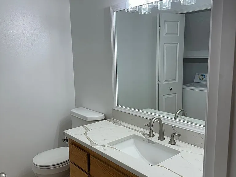 1612 Fetters Loop — Photo 10