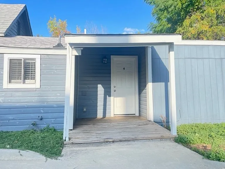 4522 Gaston Ave — Photo 13