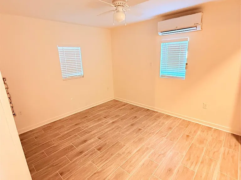 2406 Kilgore Rd — Photo 11