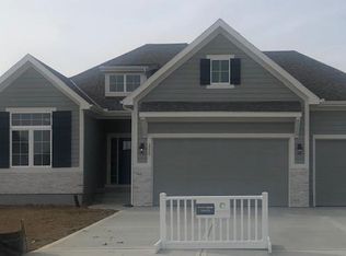 2520 SW River Trail Rd, Lees Summit, MO 64082