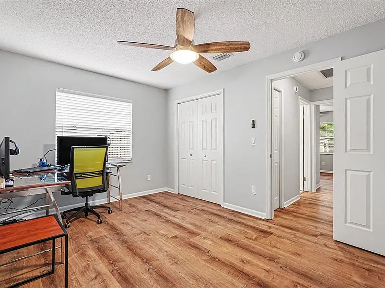 17703 Cranbrook Dr — Photo 17