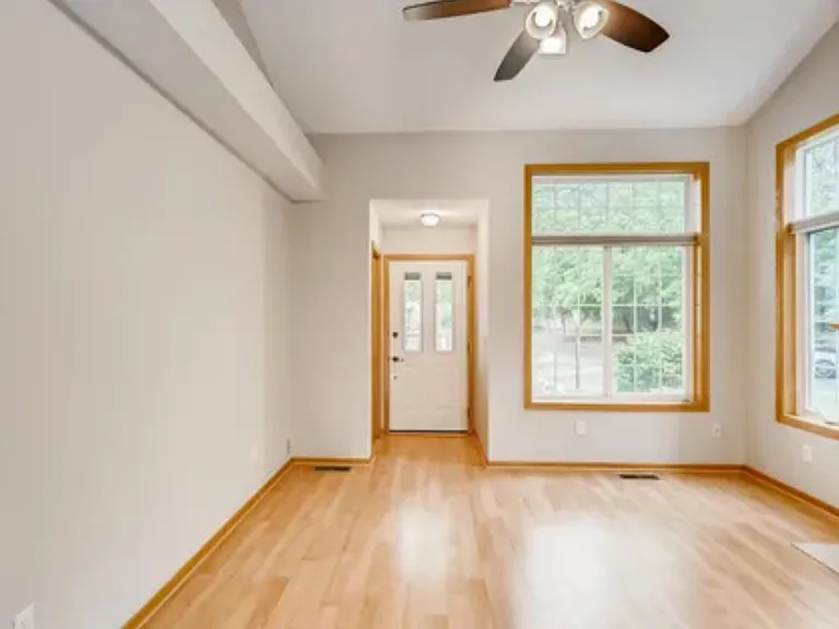 640 Knights Bridge Rd #640 — Photo 20