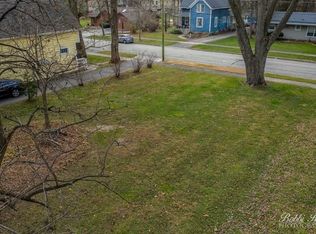 155 Lincoln Pkwy, Crystal Lake, IL 60014