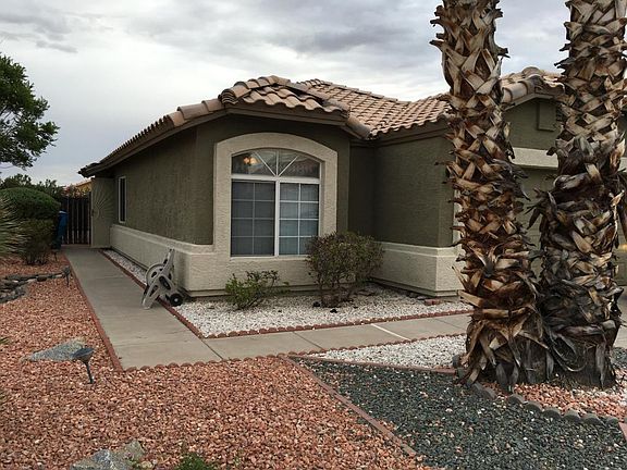 2nd image of 2811 E Villa Theresa Dr