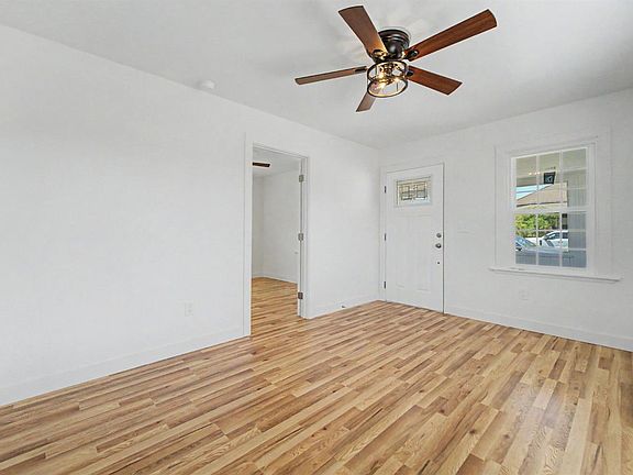 3rd image of 761 Shasta St