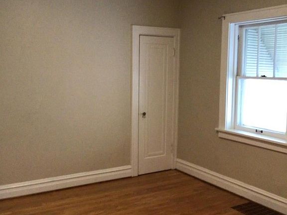 5th image of 5227 Mardel Ave