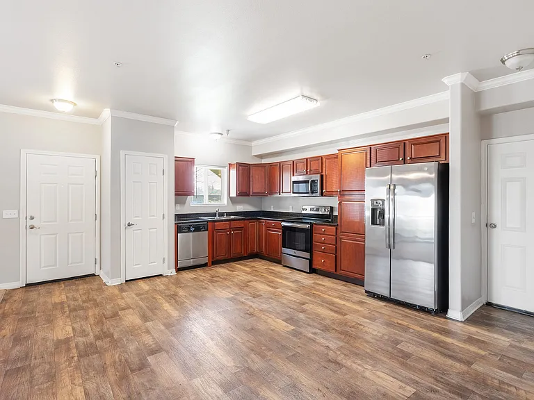 Wolf Ranch Condominium Rentals — Photo 8