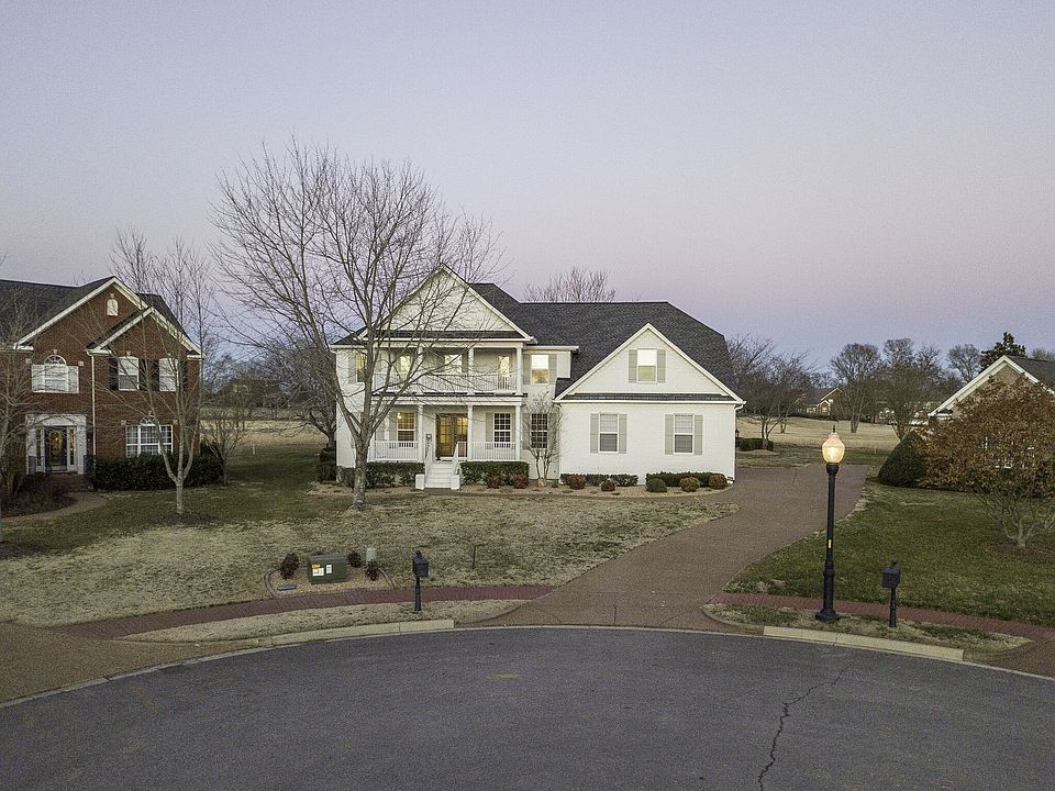 1192 Adelicia Hayes Ct, Gallatin, TN 37066 Zillow