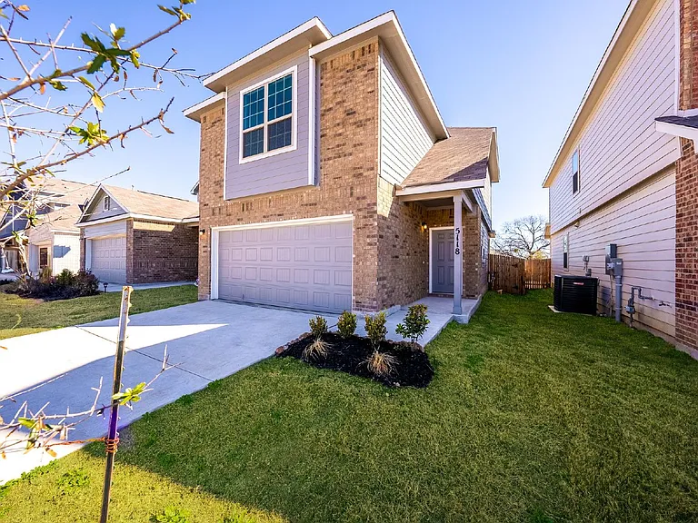 5118 Sandstone Way — Photo 3