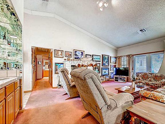 3rd image of 5704 Palma Del Sol Way