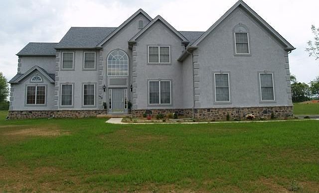2nd image of 409 Jordan Ct