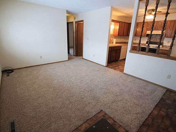 5th image of 7937 85th Ct N