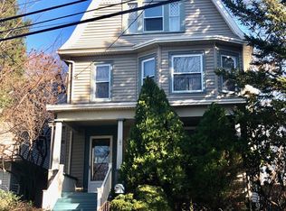 131 Manor Rd, Staten Island, NY 10310