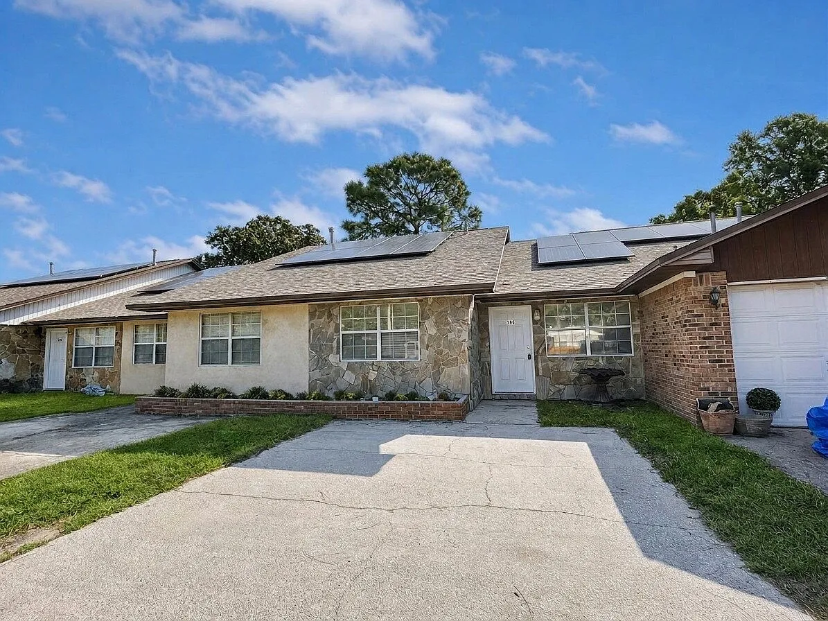 2 bed, 2.0 bath, 1053 sqft, $1,600 — Photo 1