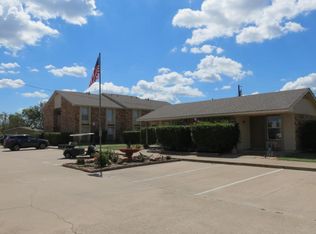 792 Oak Hill Dr, Mexia, TX 76667