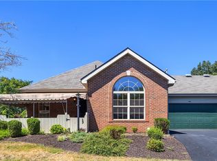 5158 Polo Fields Dr, Gibsonia, PA 15044
