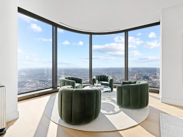 1 Dalton St APT 5803, Boston, MA 02115